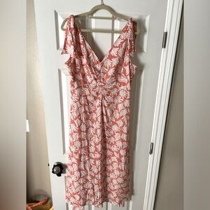 Diane Von furstenburg dress , salmon color with white flowers, new never worn